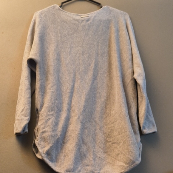 Michael Kors Light Gray Sweater - Picture 8 of 10